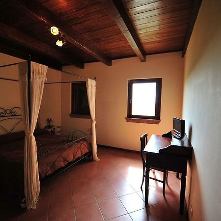 Agriturismo Villa Ione Vetralla Luaran gambar